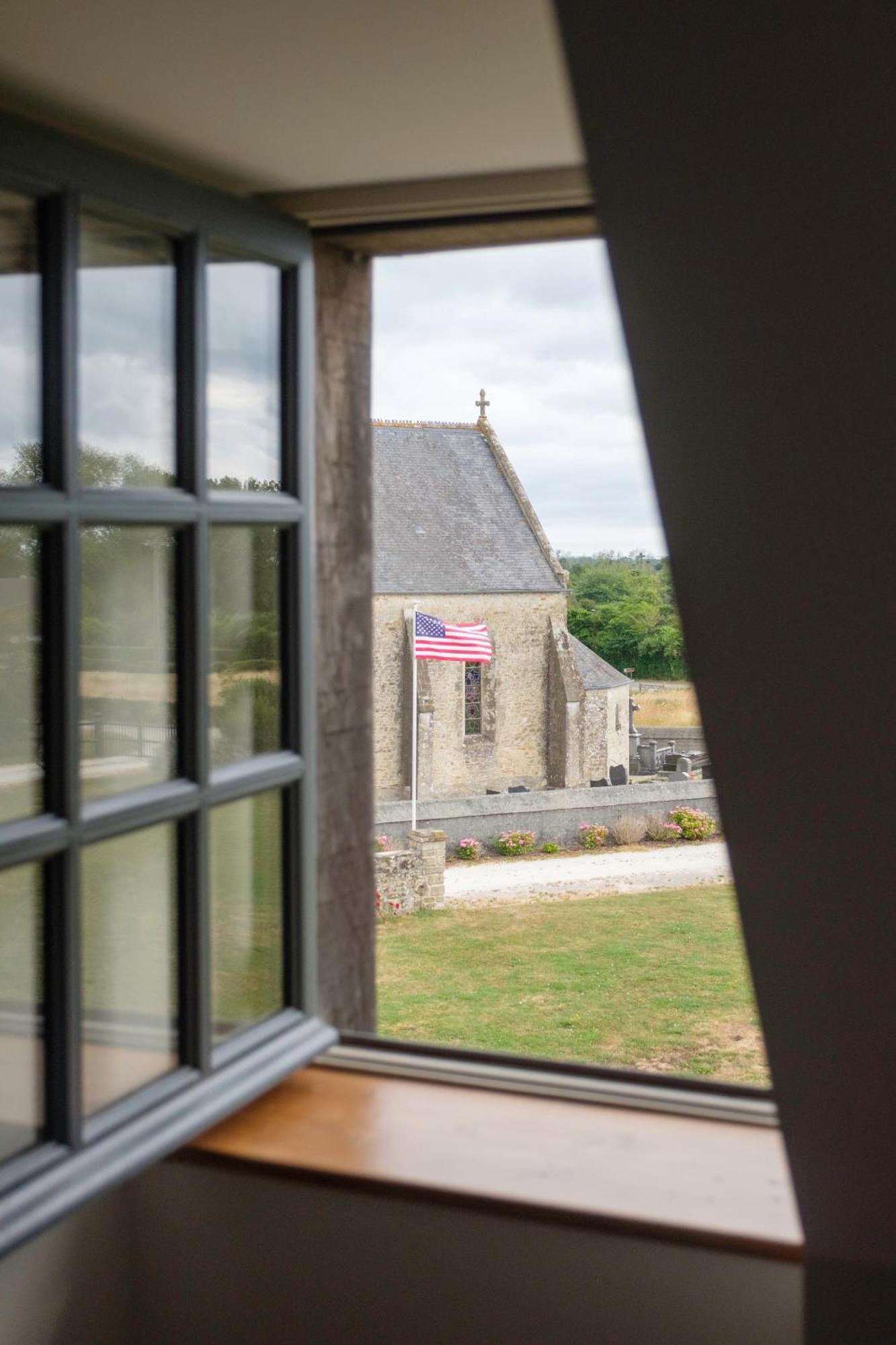 Le Domaine De Ravenoville - Pierres D'Histoire Exterior photo
